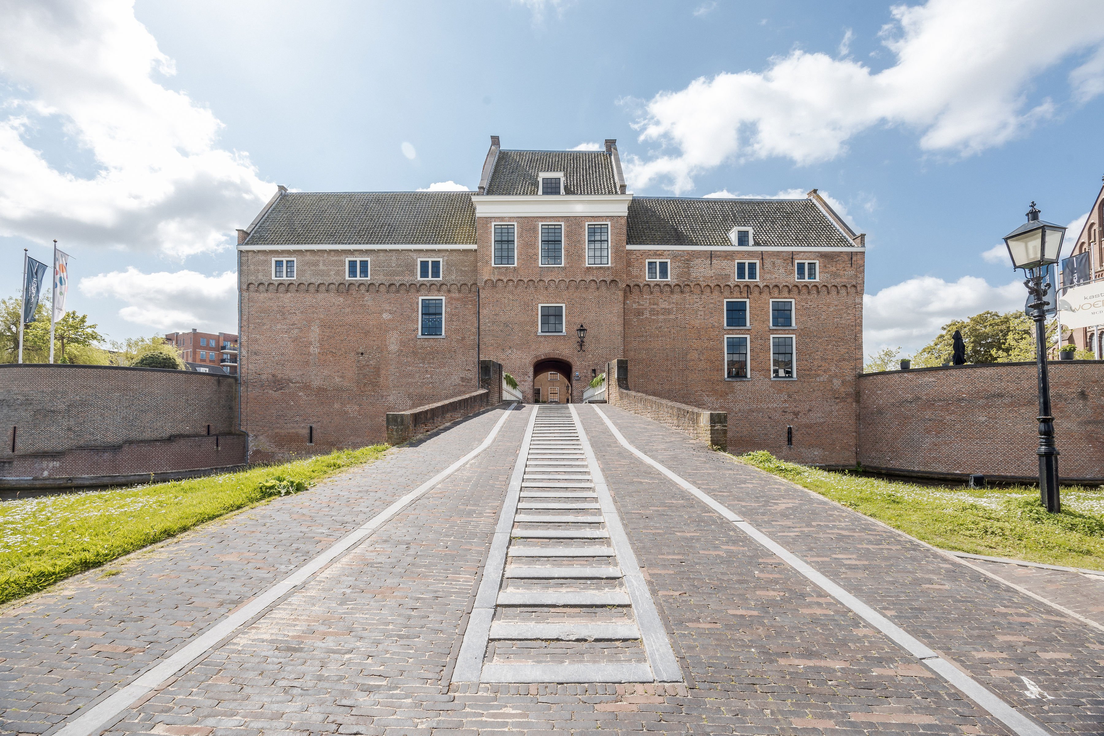 20230524-kasteelwoerden-joniisraeli-007-er5-0065_2615932332-1